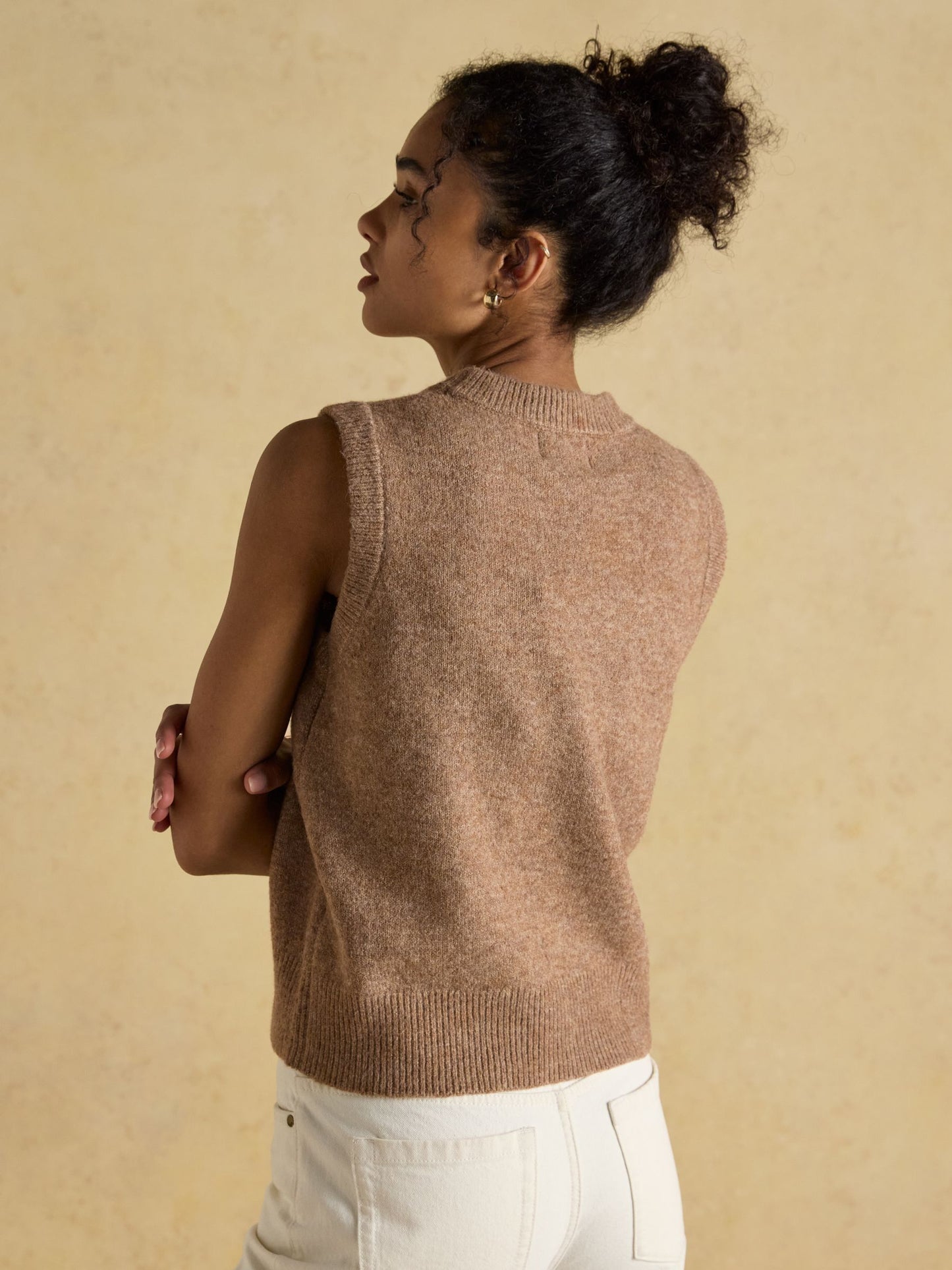 Holly Knitted Vest Tan