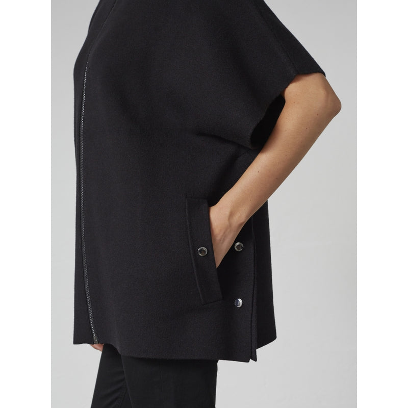 Selma Cape Black