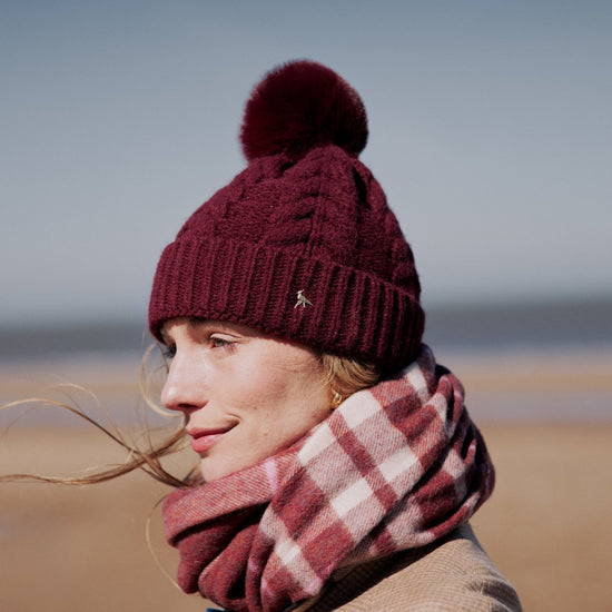 The Langham Pom Beanie plum