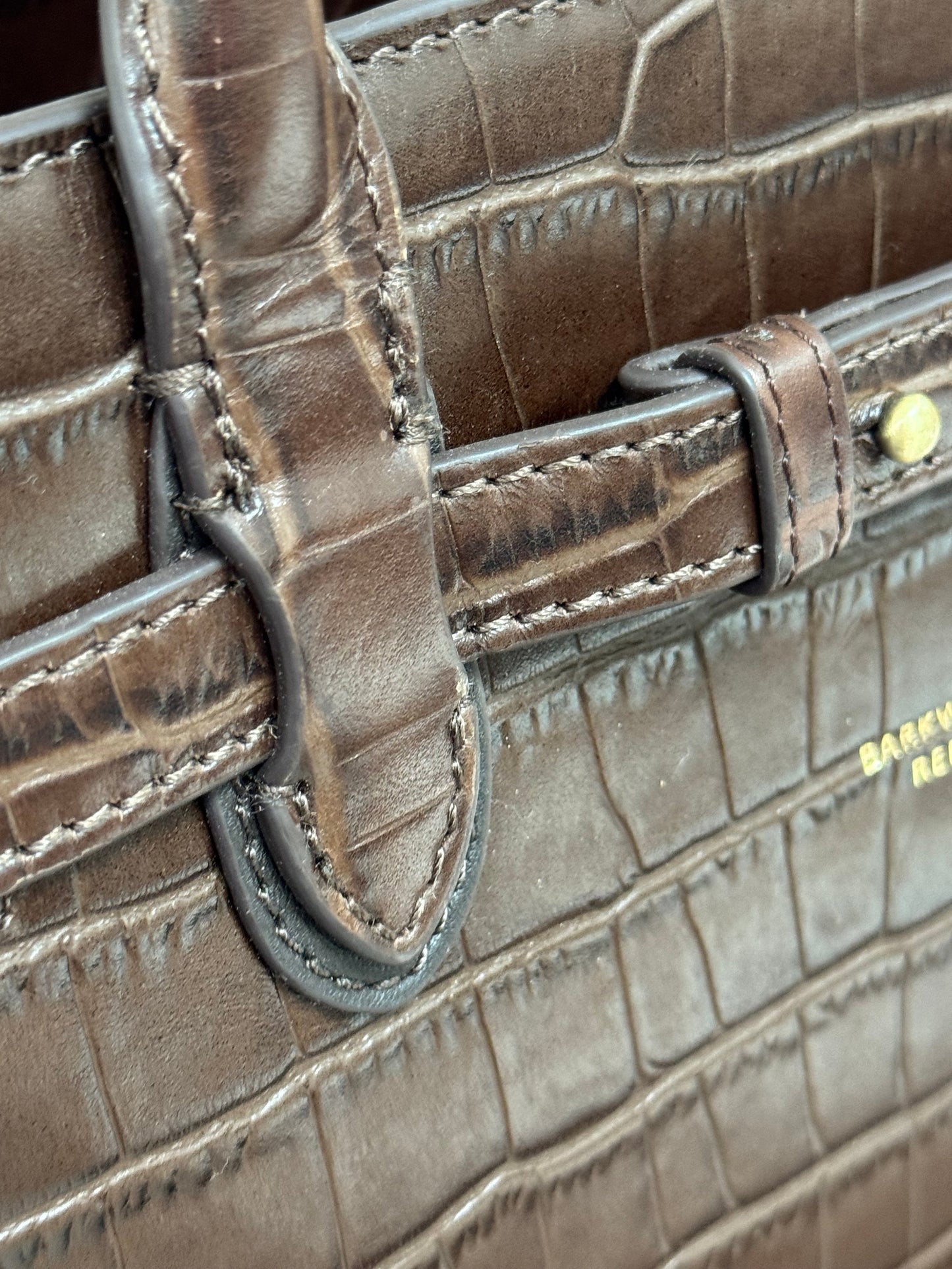 Middleton Chocolate Croc Leather