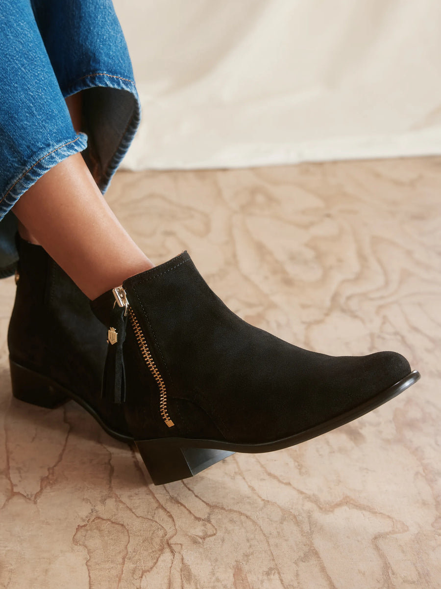 Oakham Black Ankle Boots