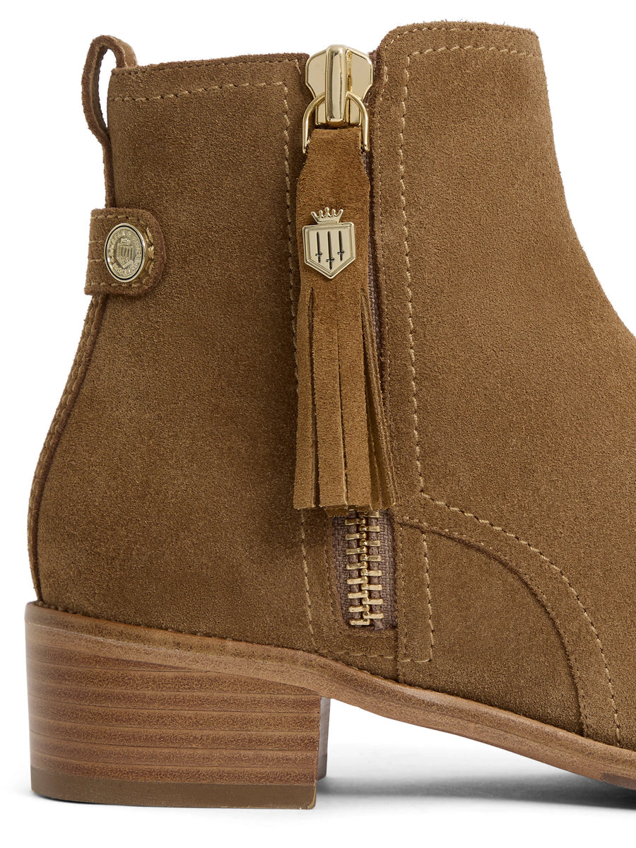 Oakham flat ankle boots tan