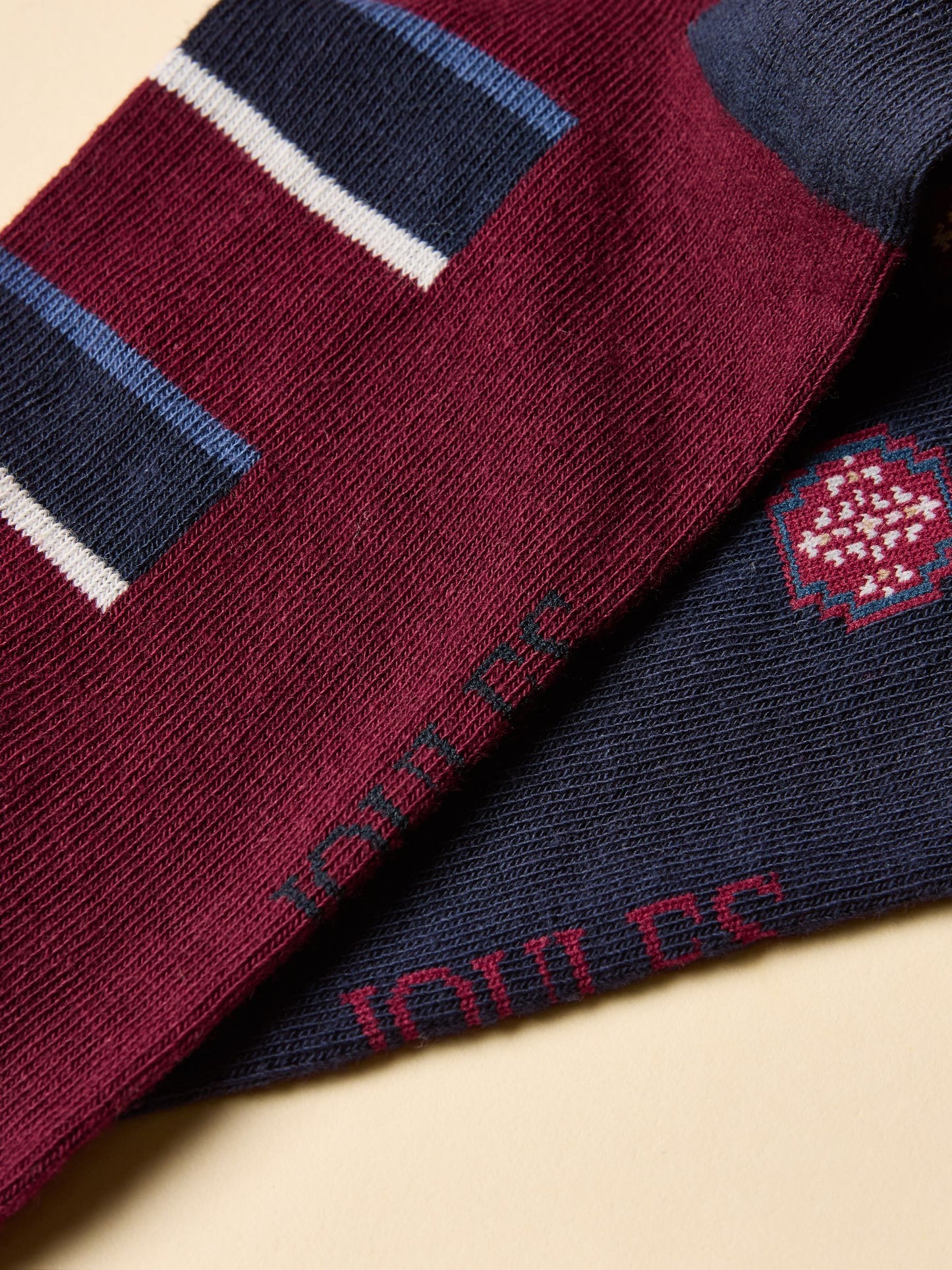 Men's Kingsbury Red & Navy Stripe Socks 2 Pack (size 7-12)