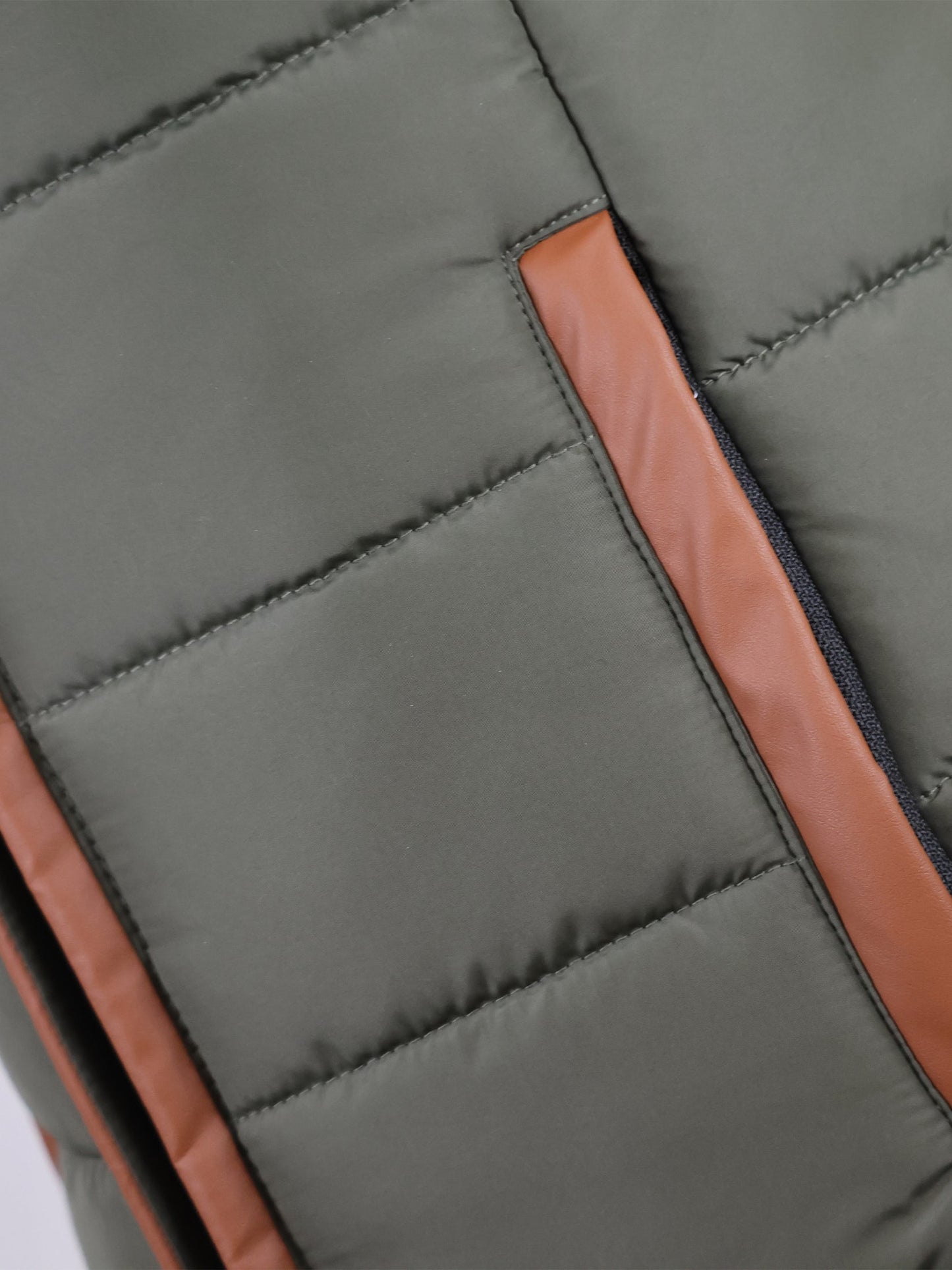 Legacy Gilet Olive