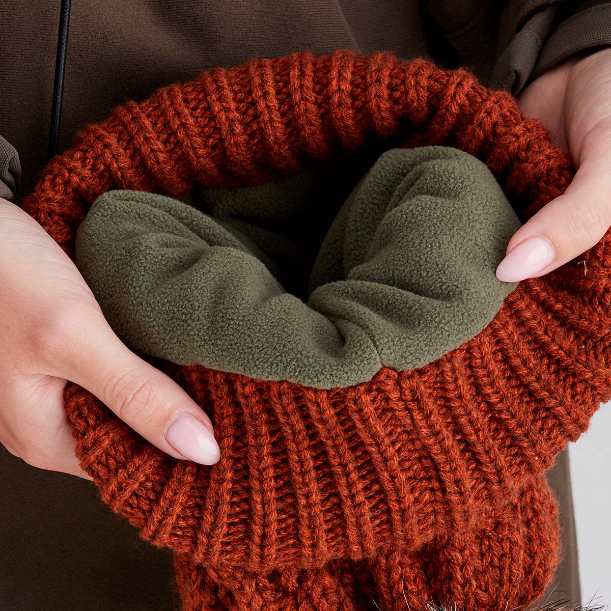 Nordic Fleck Bobble Hat Russet