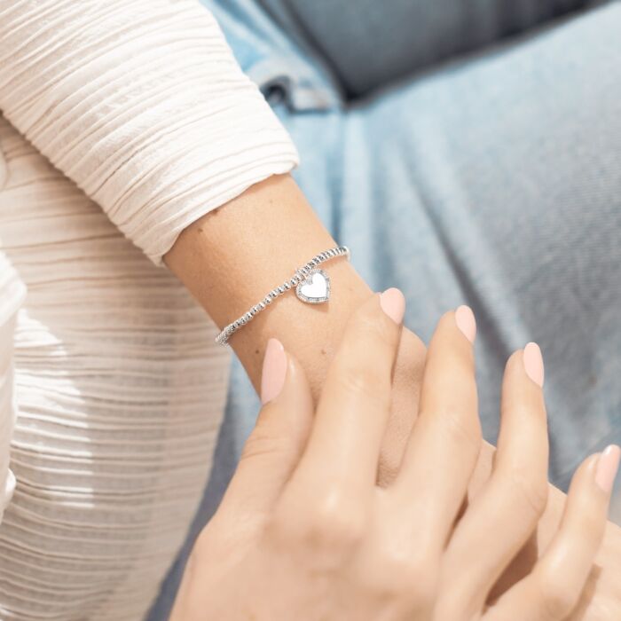 A Little 'Happy Sweet 16th Birthday' Bracelet in Silver Plating