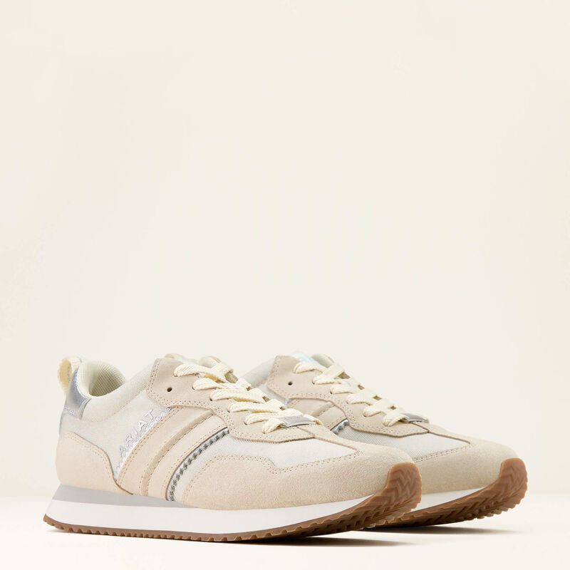Ranch Runner Trainer Buttercream
