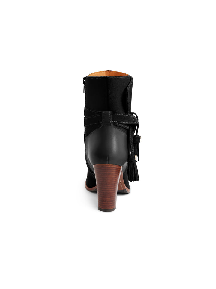 Dorset
Black Heeled Ankle Boots