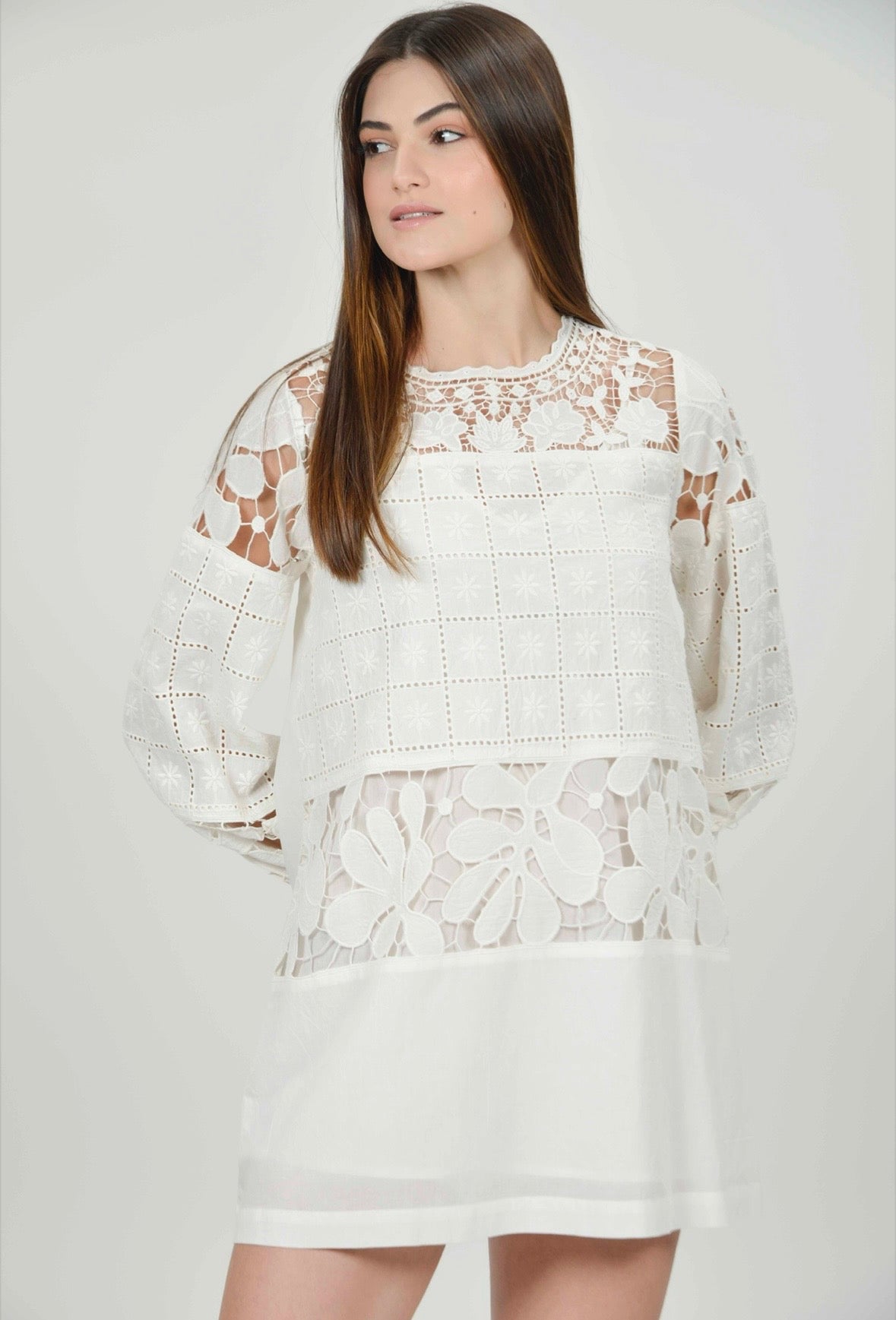 Clara White Broderie Anglaise