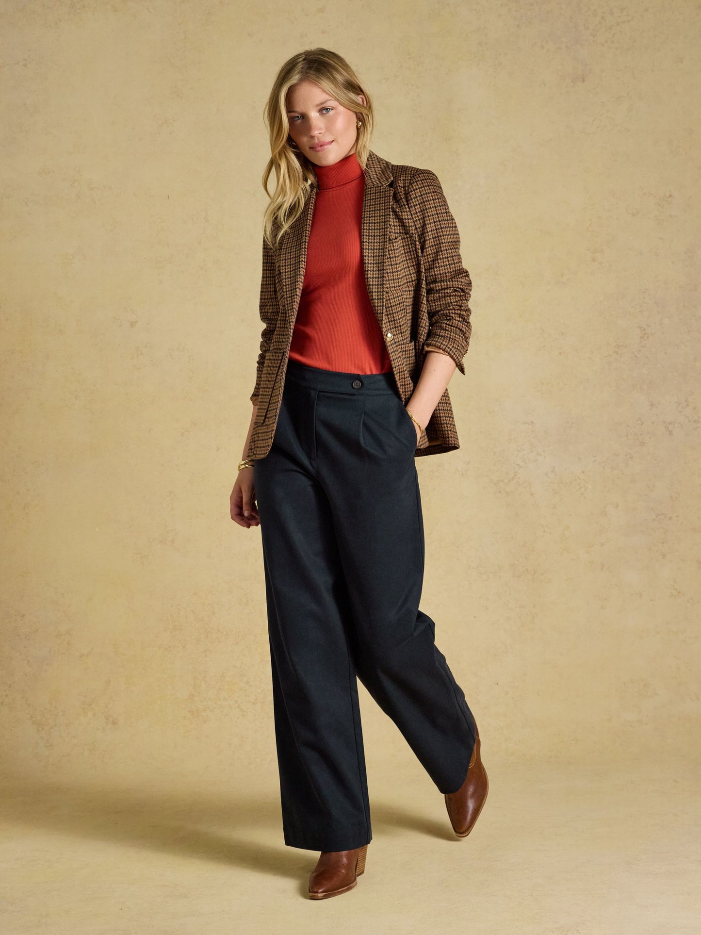 Navy High Rise Wide Leg Smart Trouser