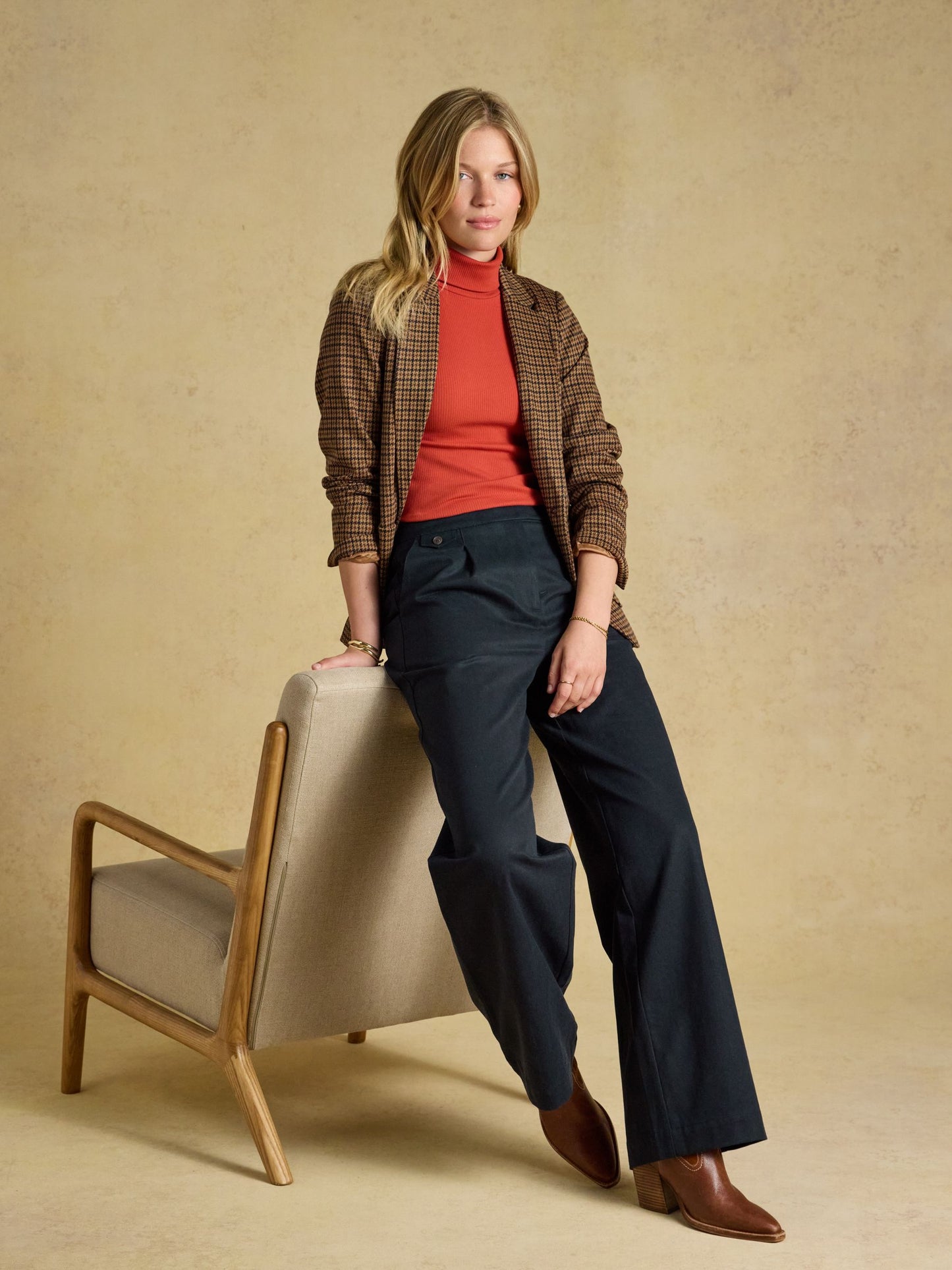 Navy High Rise Wide Leg Smart Trouser