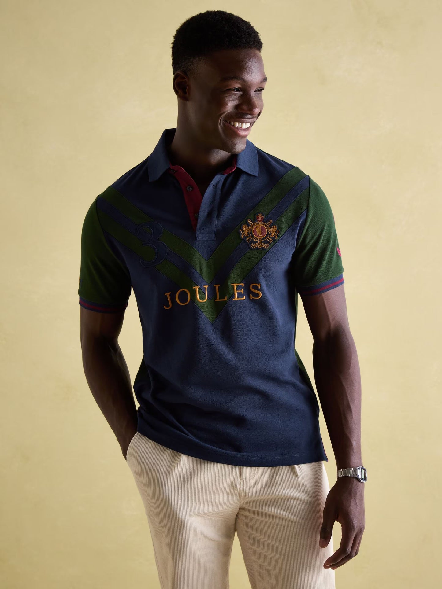 Embellished
Green/Navy Classic Fit Polo Shirt
