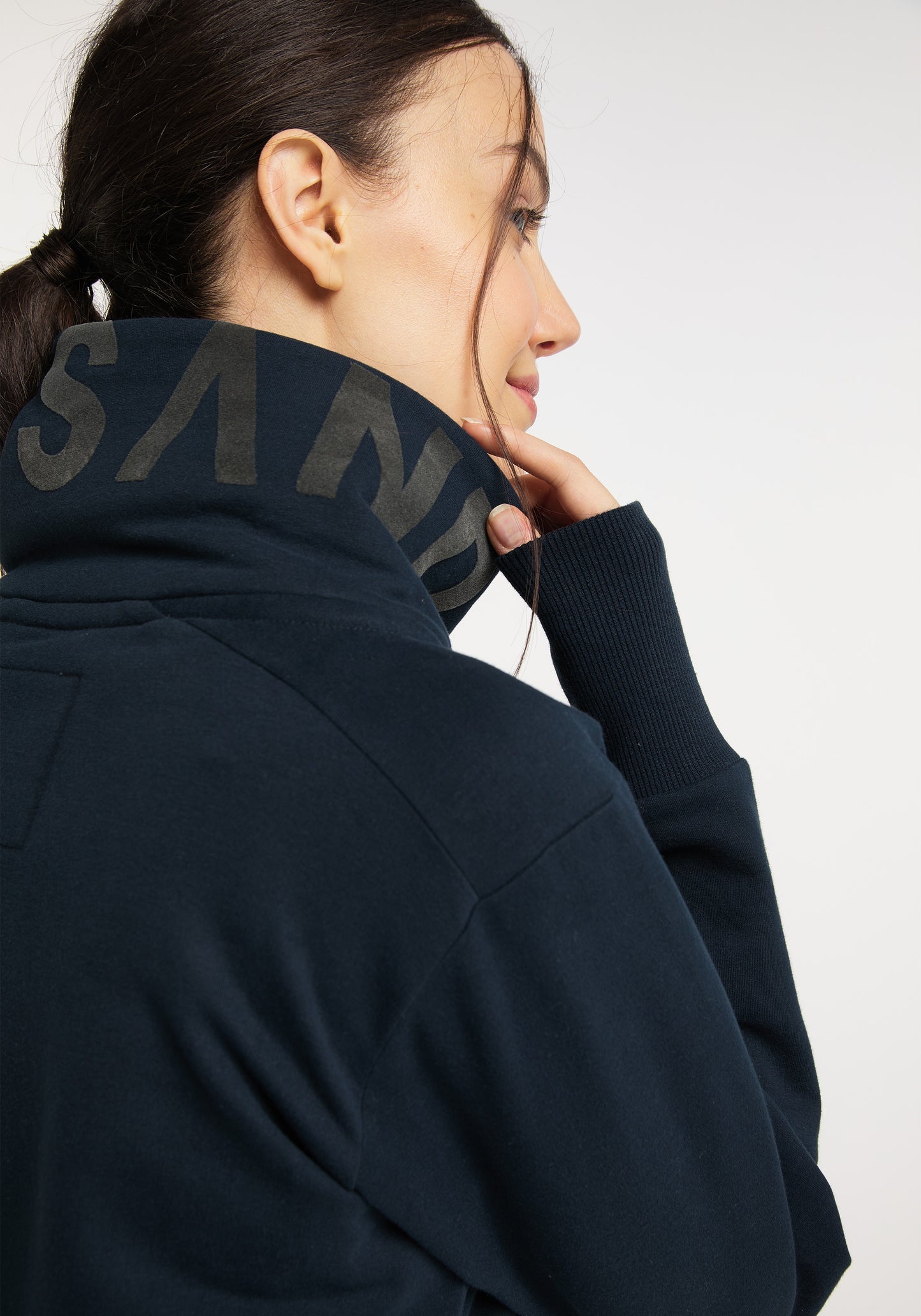 Alvis Full zip Jacket in Coldwater