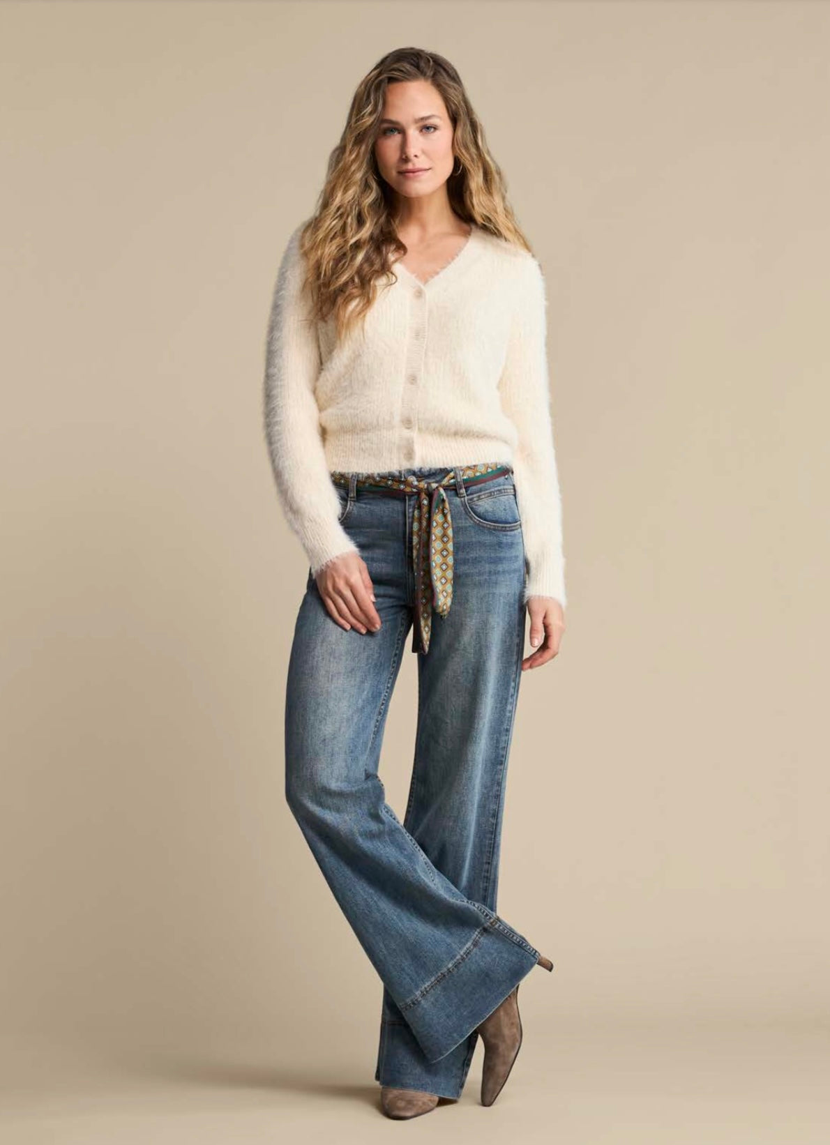 Cardigan Fuzzy Cream