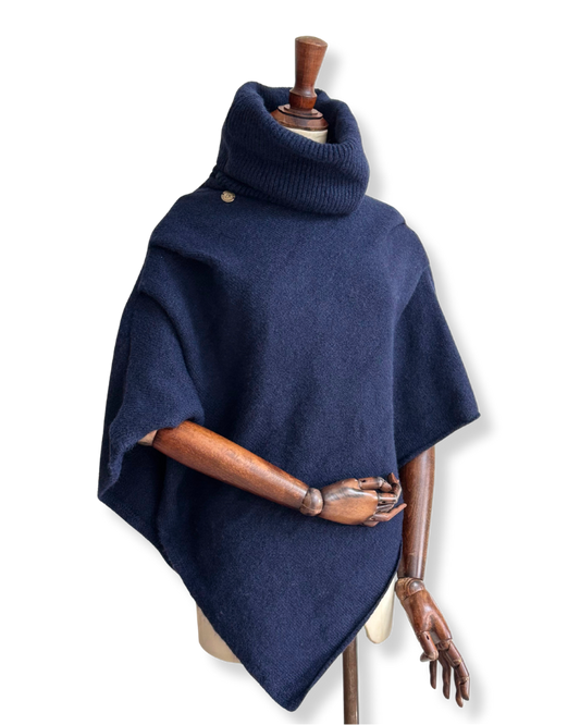Blakeley Knitted Poncho Navy