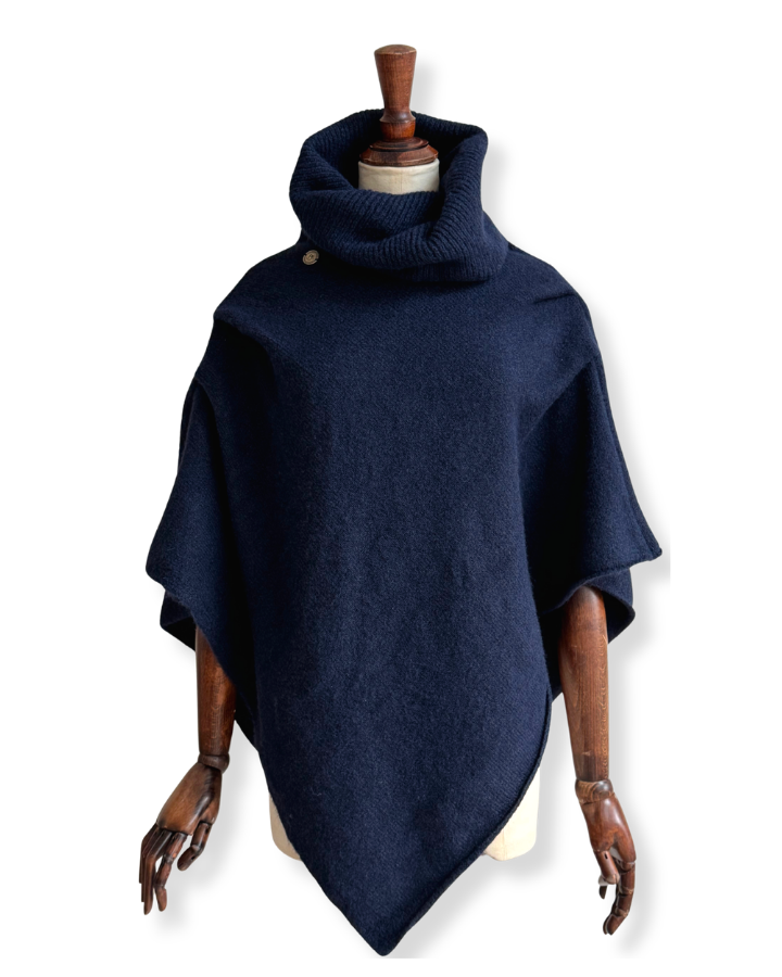 Blakeley Knitted Poncho Navy