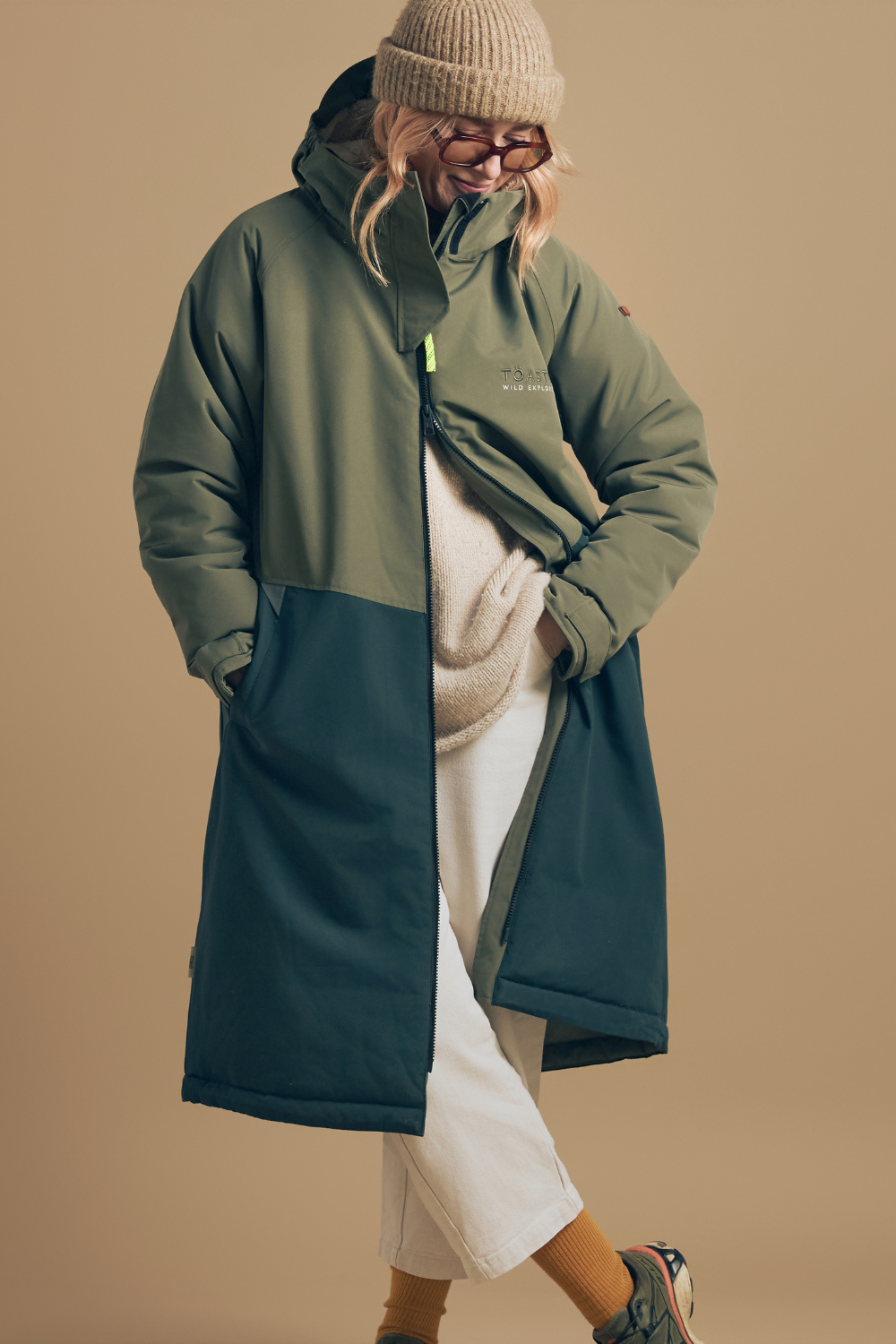 Adult Waterproof Changing Robe Antique Olive