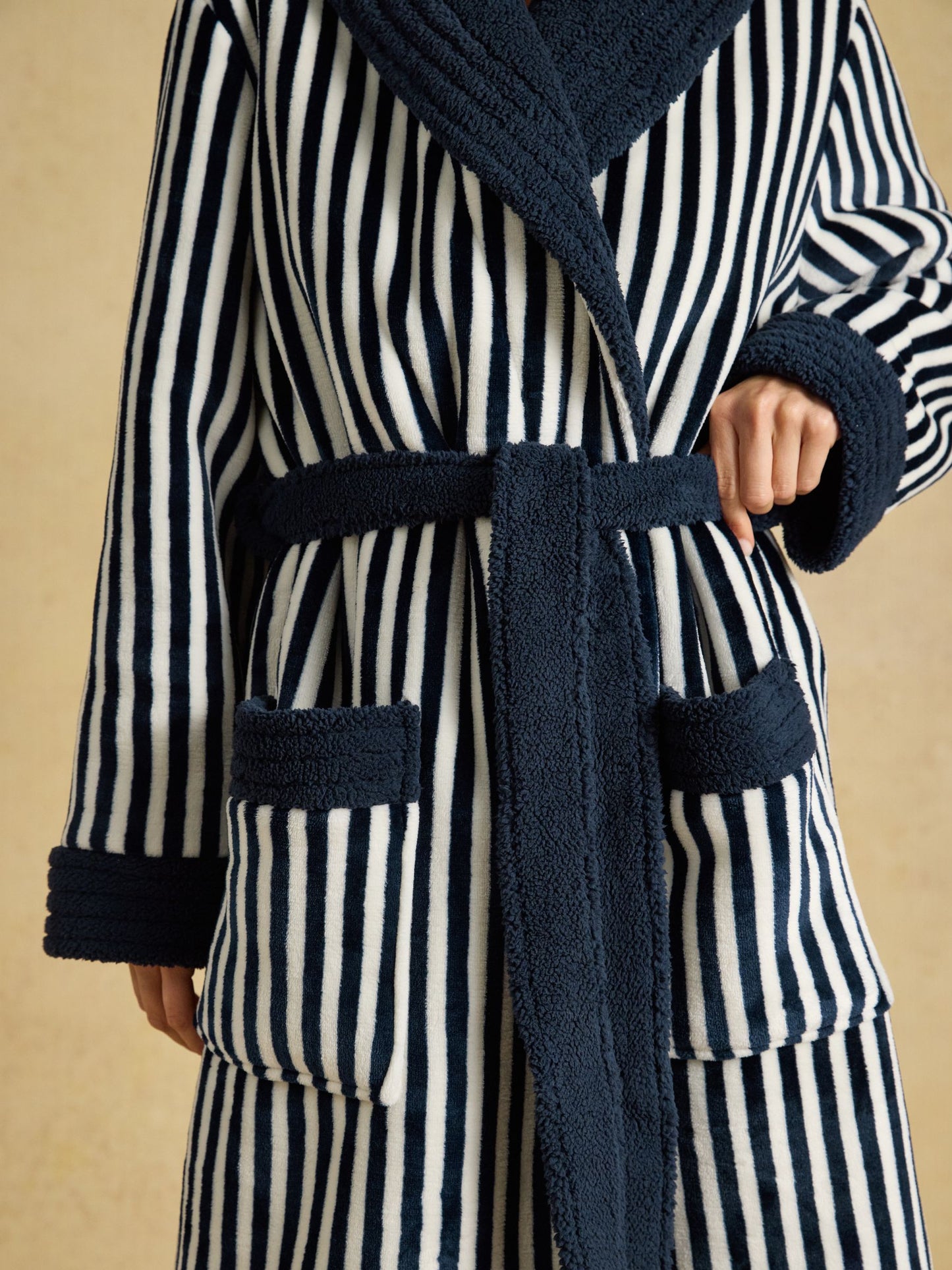 Navy & White Fluffy Fleece Dressing Gown