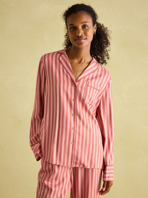 Alma
Pink Pyjama Set