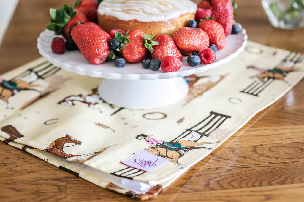 Western pattern tea towel