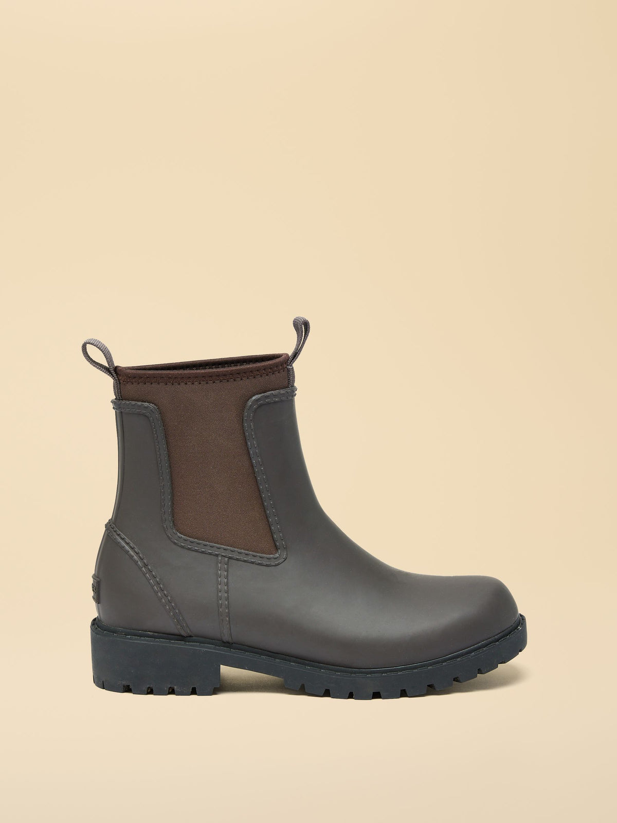 Oakfield Chocolate Brown Neoprene Lined Ankle Well