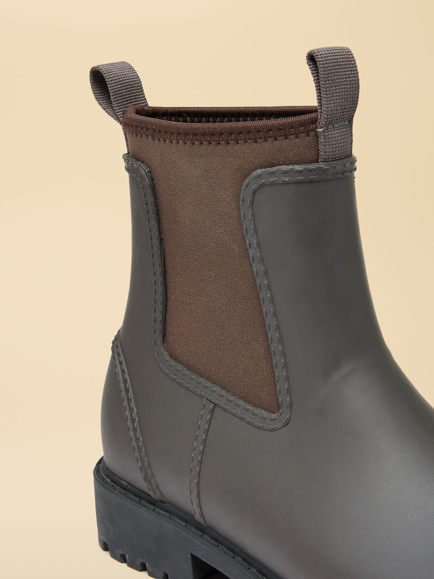 Oakfield Chocolate Brown Neoprene Lined Ankle Well