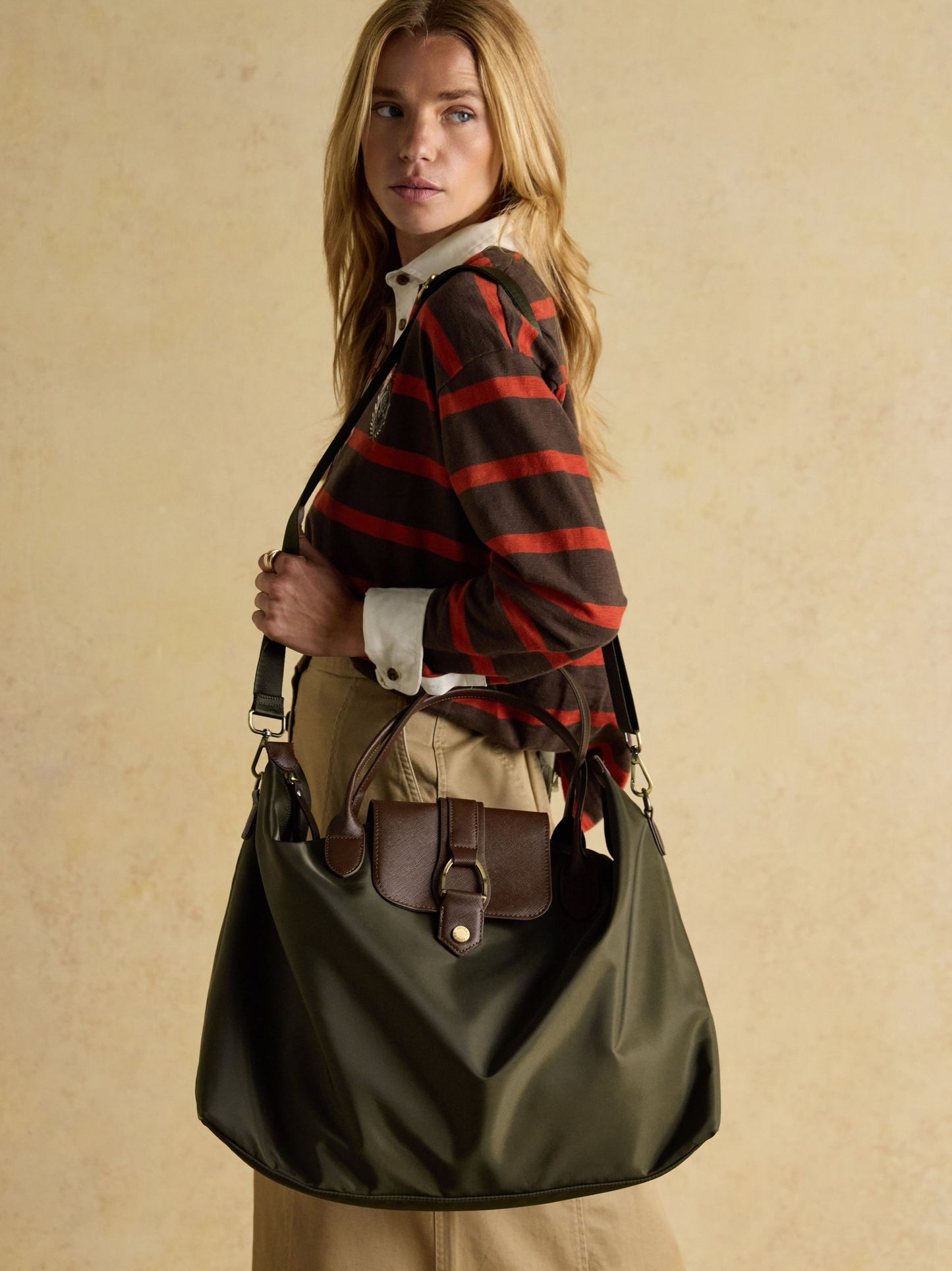 Edie Khaki Green Weekend Bag with Shoulder Strap