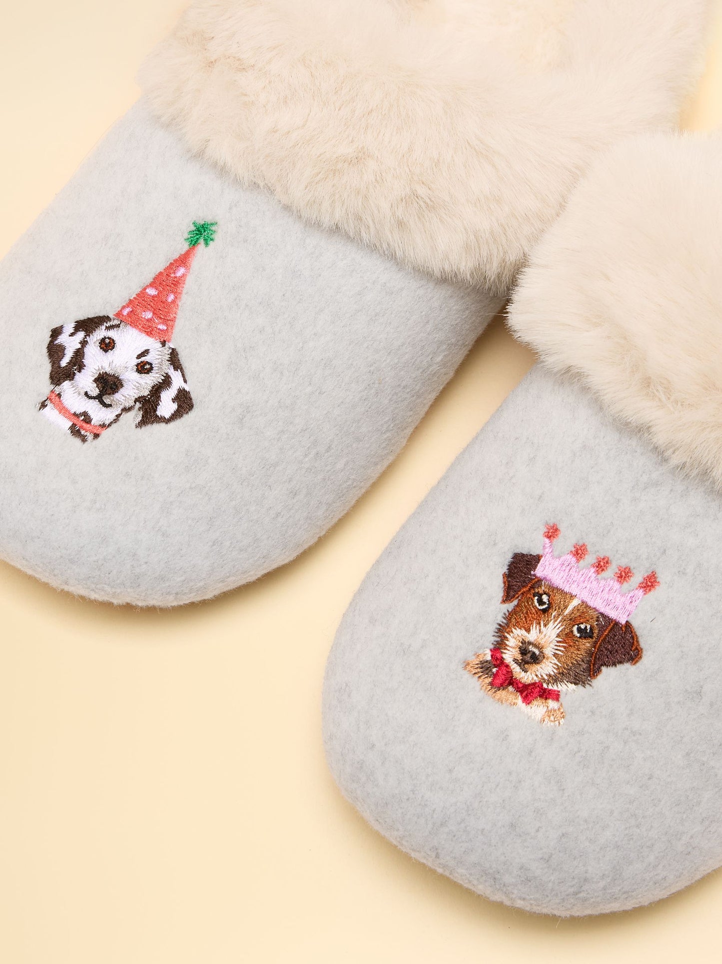 Slippet Luxe Grey Artwork Slipper