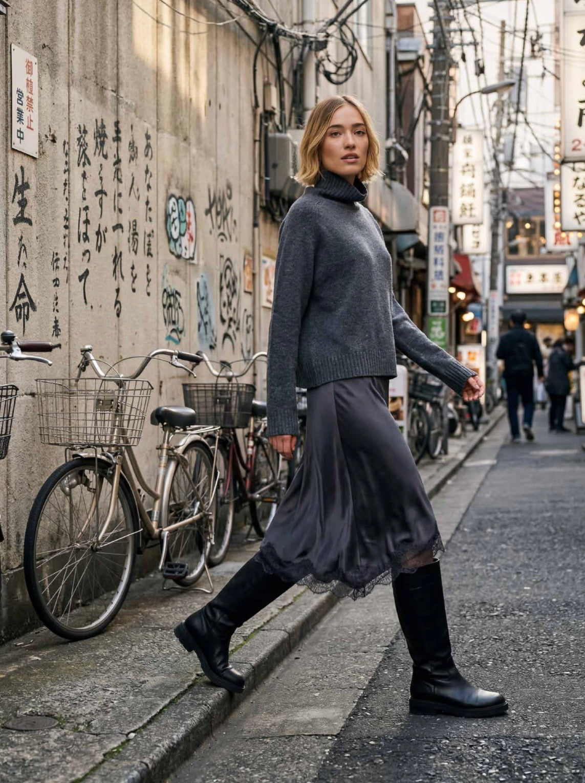 Cropped High Collar Raglan Pullover Anthracite Melange