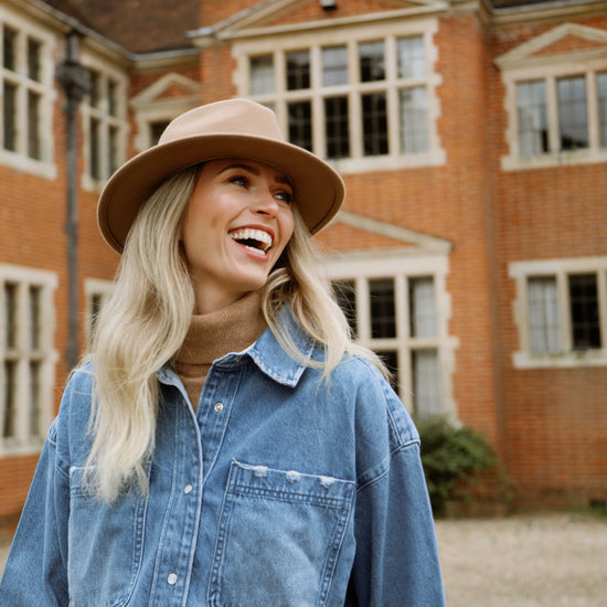 The Suffolk Fedora Camel (Bronze Feather)