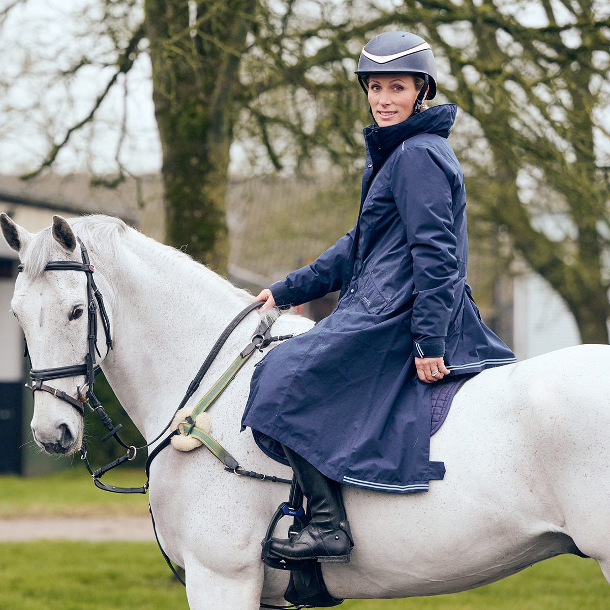Suffolk WP Coat Navy