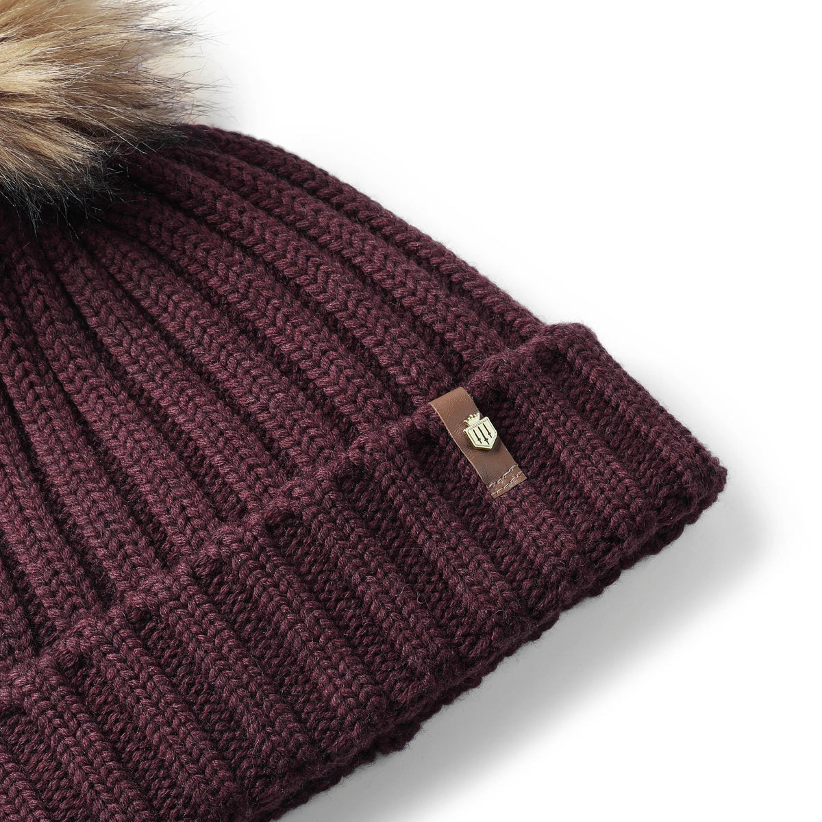 Signature Bobble Hat Port wool Bobble hat