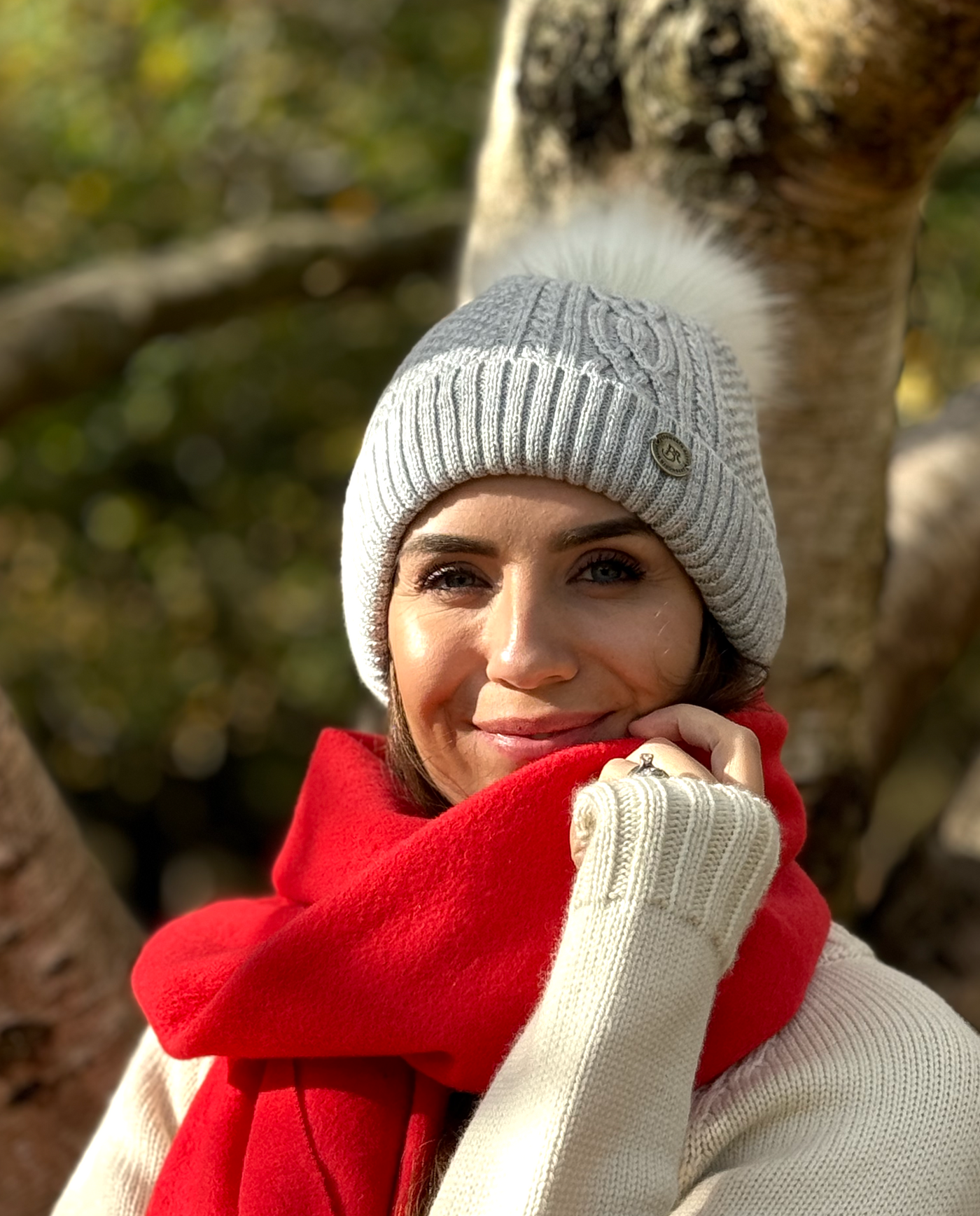 Knitted Bobble Hat Light Grey