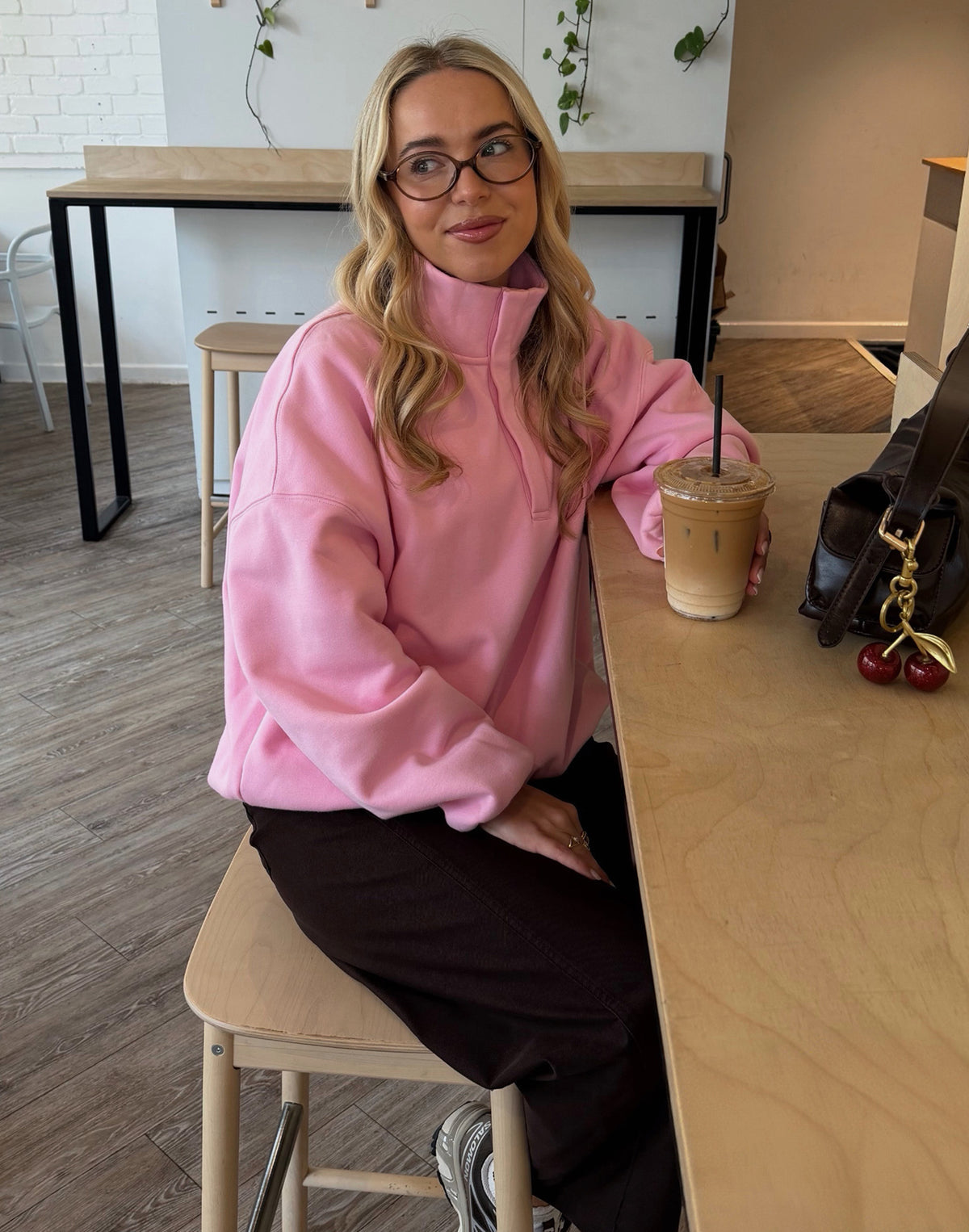 Snap Collar Sierra Sweatshirt in Pink Blossom