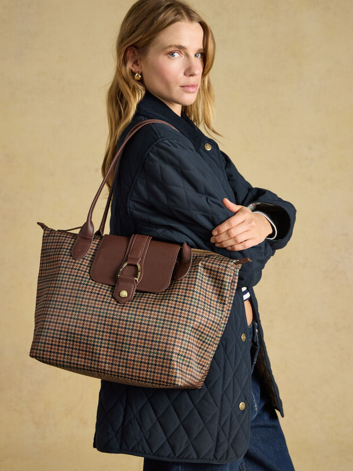 Edie Neutral Check Zip Top Shopper Bag