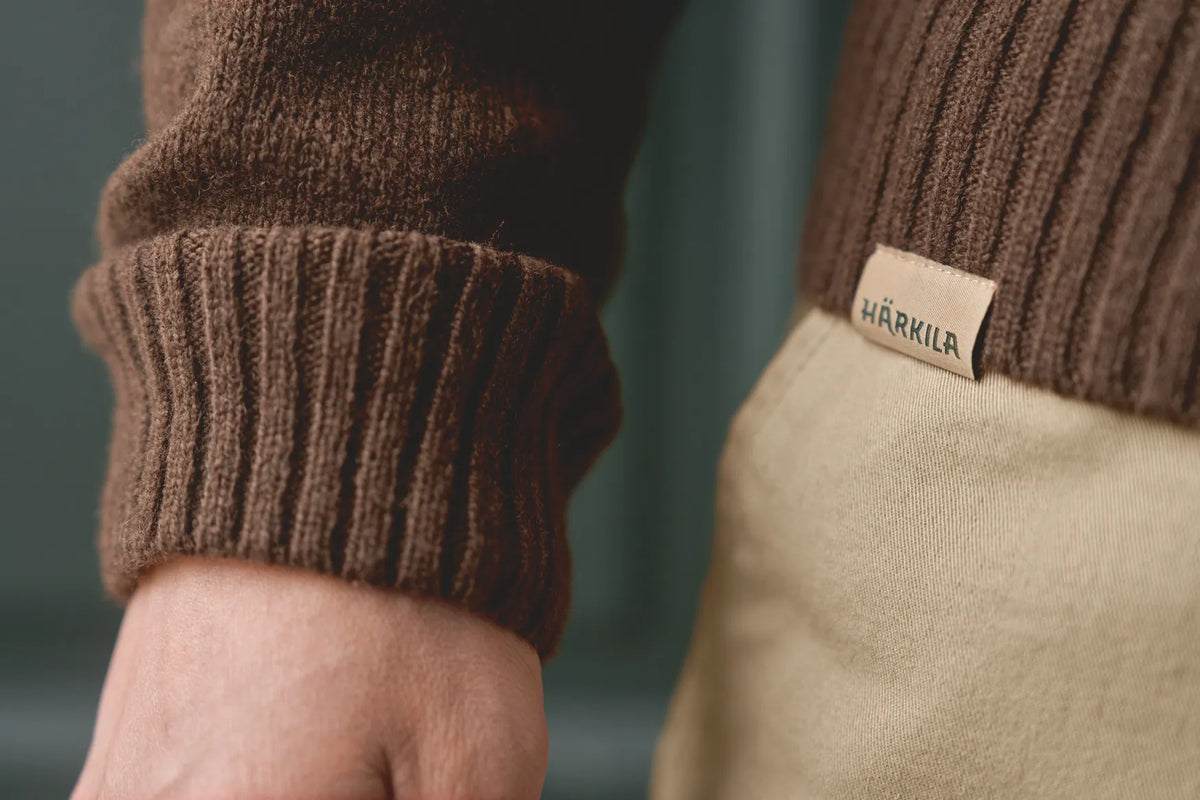 Vincent Merino V-neck Pullover Demitasse Brown