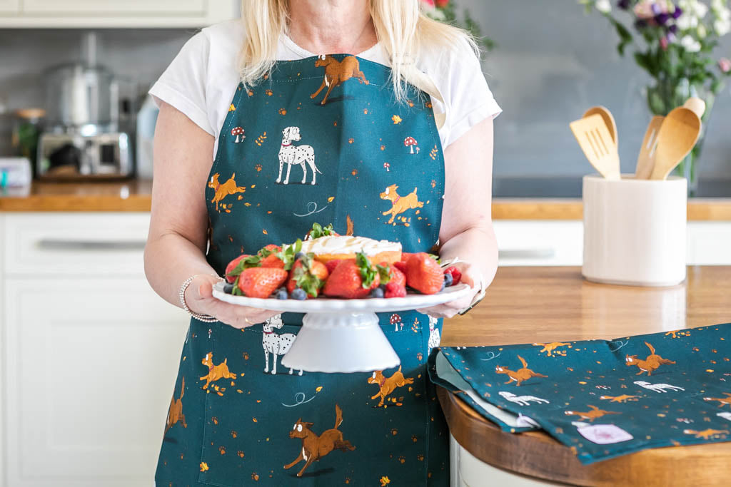‘Muddy Paws’ Cotton Apron