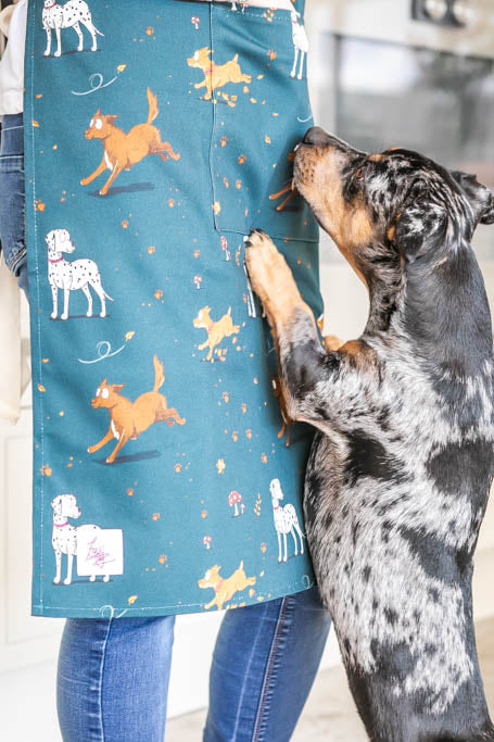 ‘Muddy Paws’ Cotton Apron