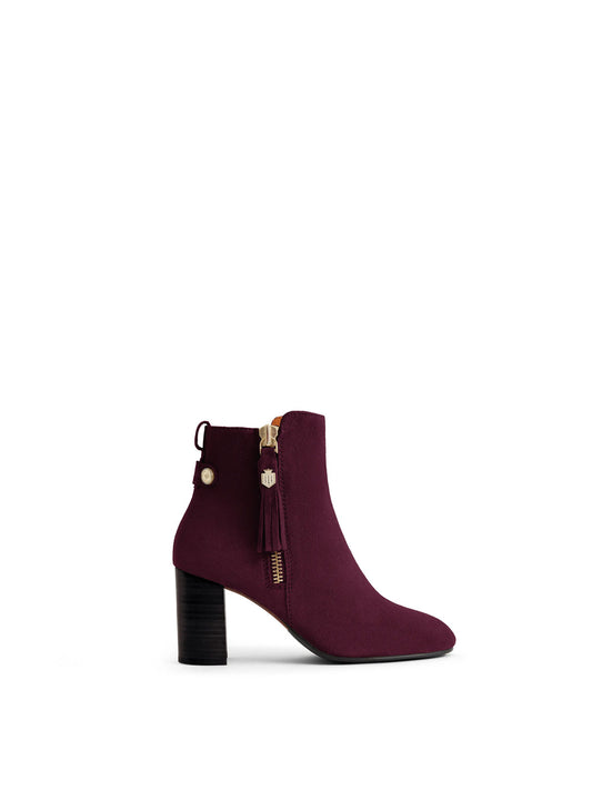 OAKHAM
Elderberry Heeled Ankle Boots