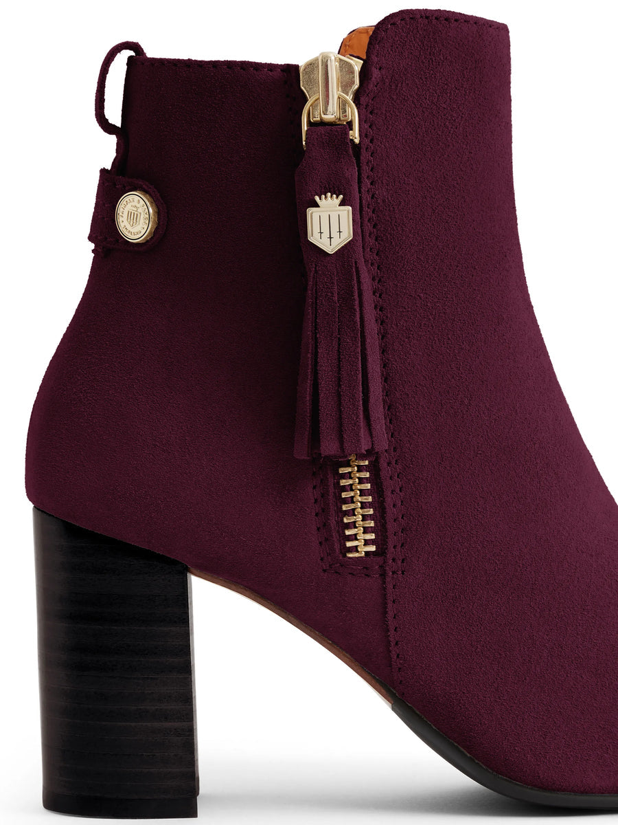 OAKHAM
Elderberry Heeled Ankle Boots