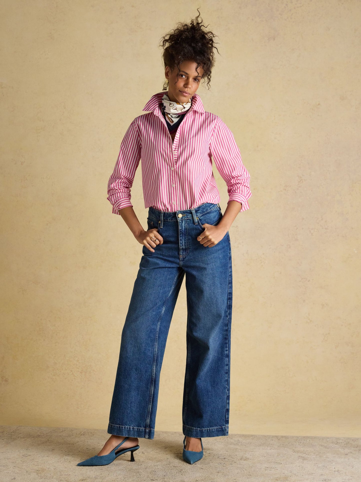 Classic Fit Pink Stripe Poplin Shirt