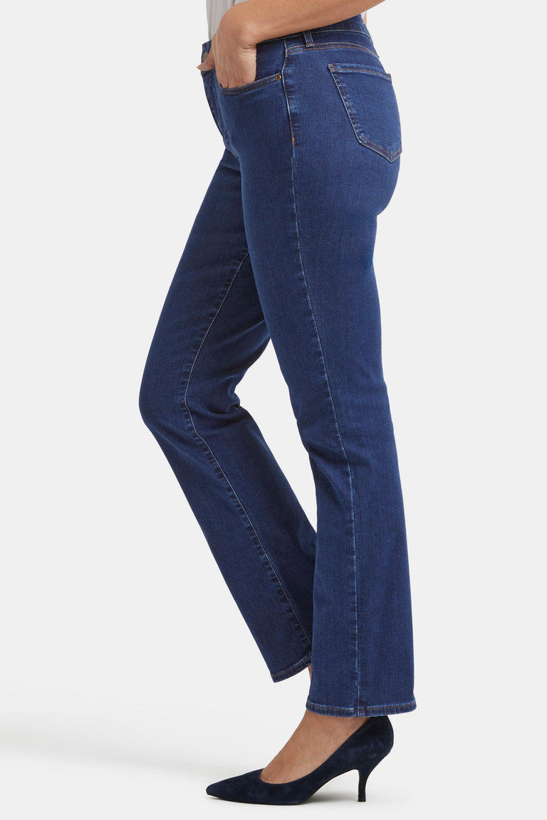 Marilyn Straight Jeans