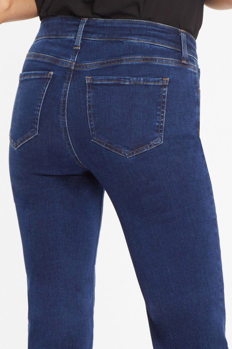 Marilyn Straight Jeans