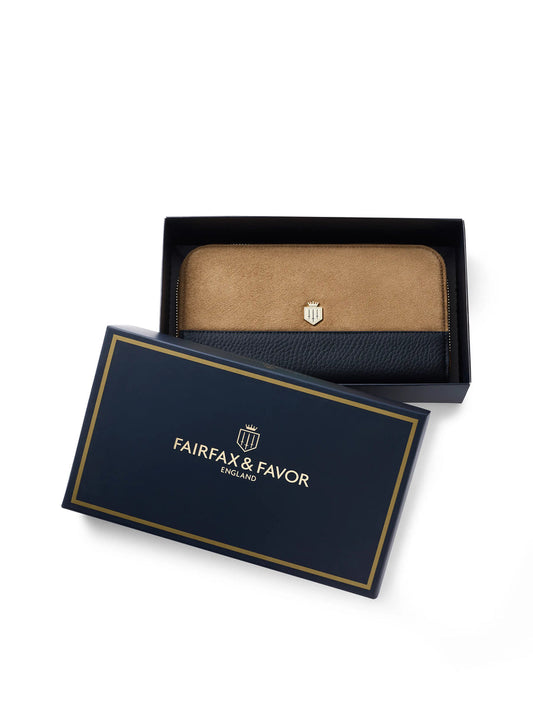 The Salisbury Women’s Purse Tan & Navy