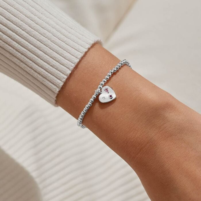 A Little 'Happy Girl Era' Bracelet