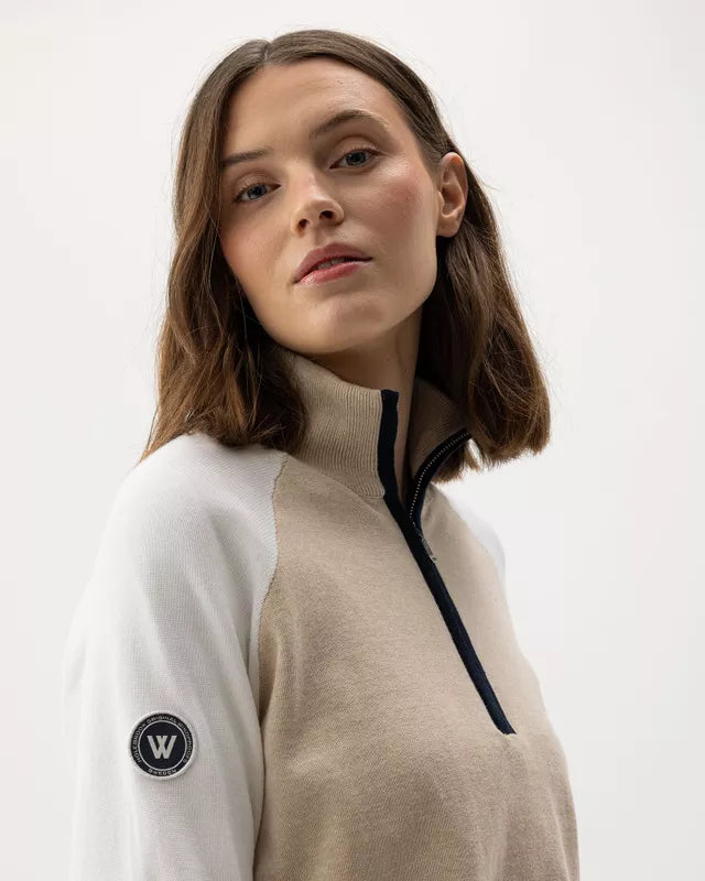 Laura T-Neck WP Oyster