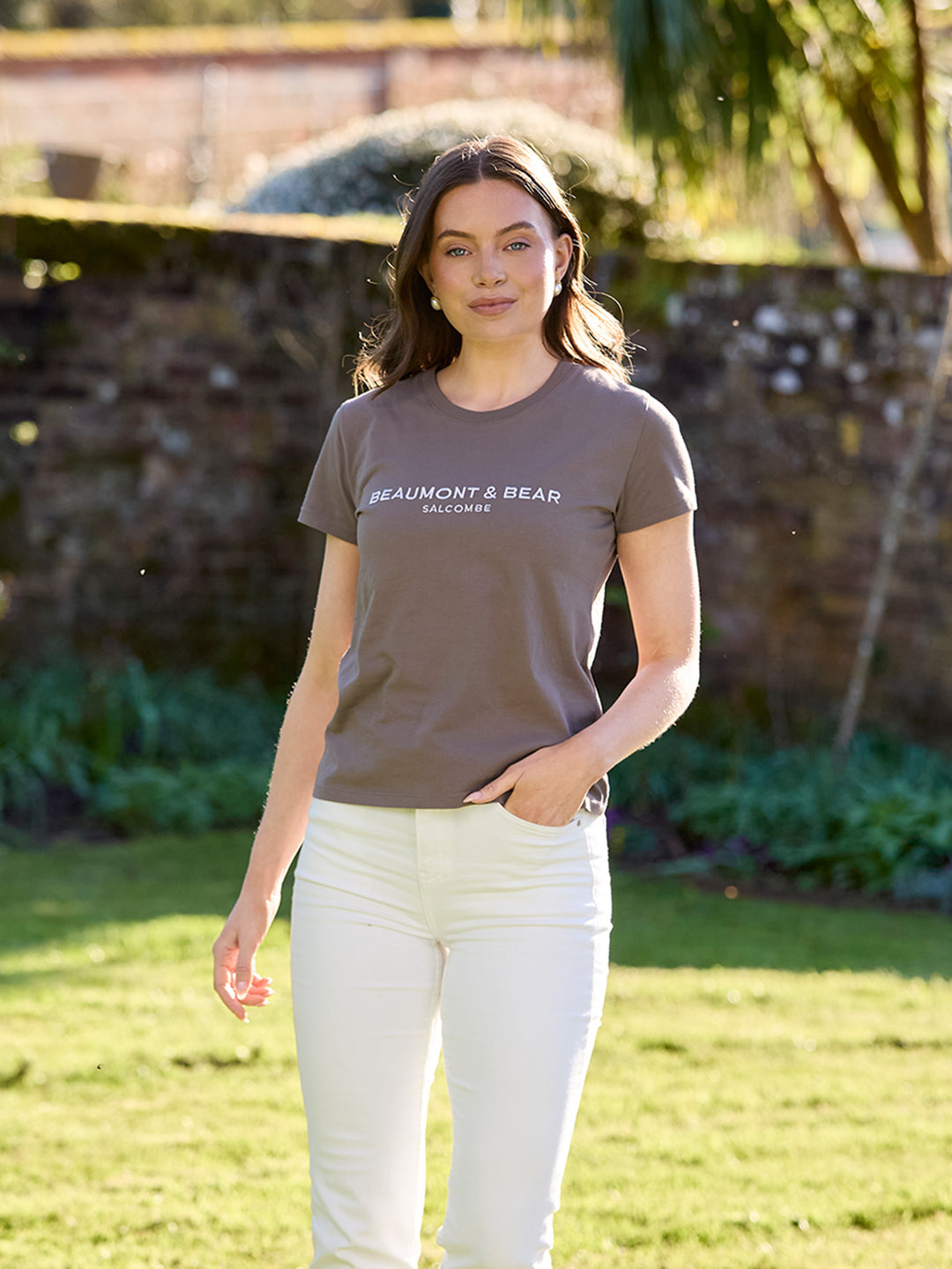 Bolberry Women’s T-Shirt Otter