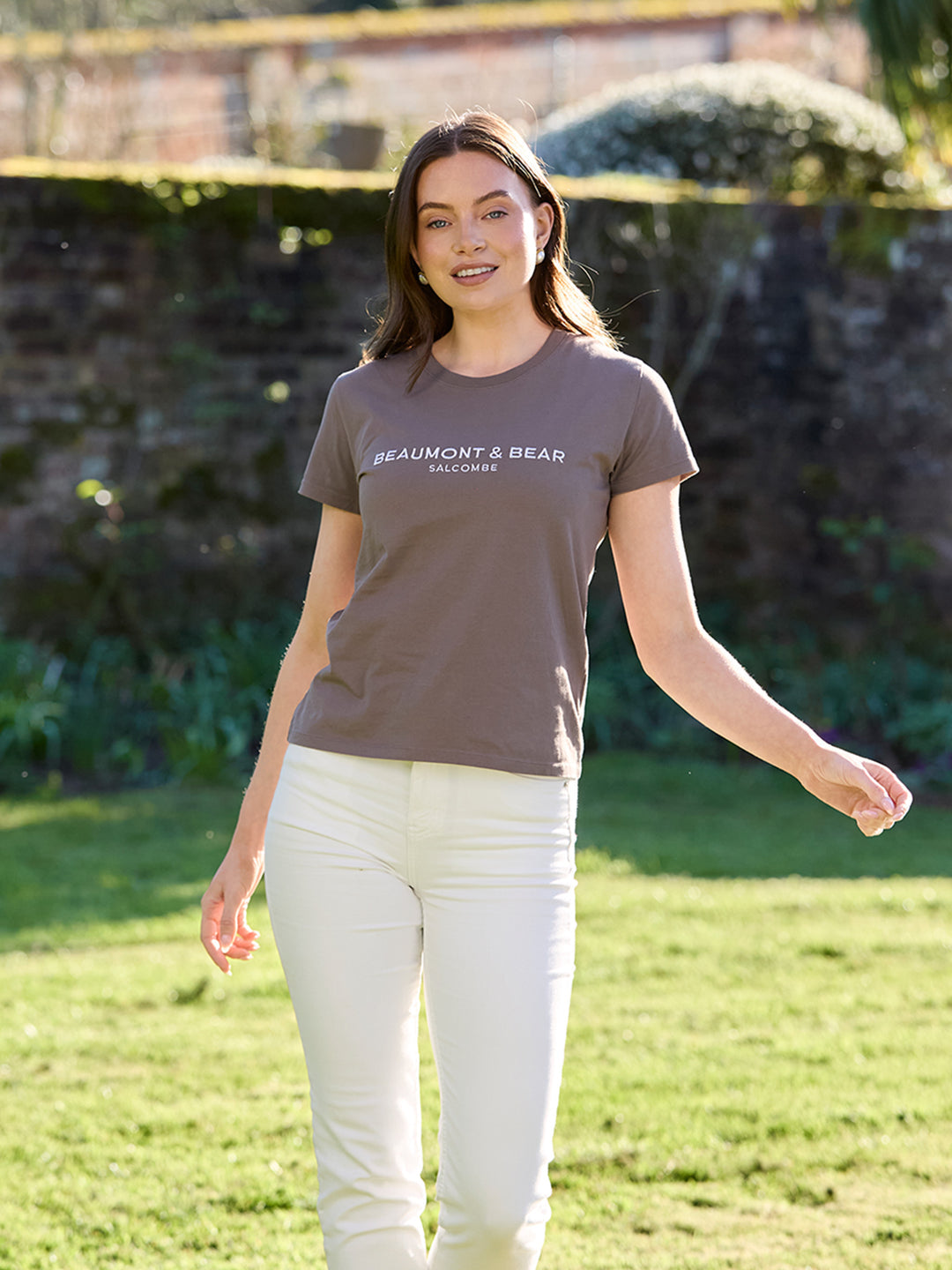Bolberry Women’s T-Shirt Otter