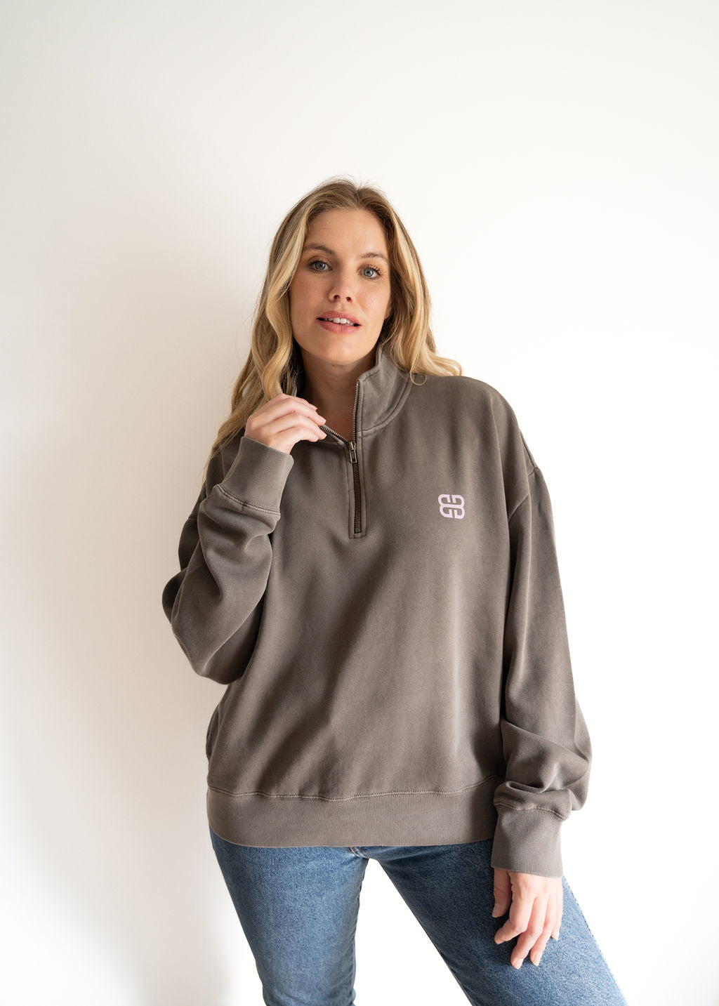 ‘Beautiful Crazy Ladies’ Quarter Zip Sweater Premium Faded Grey