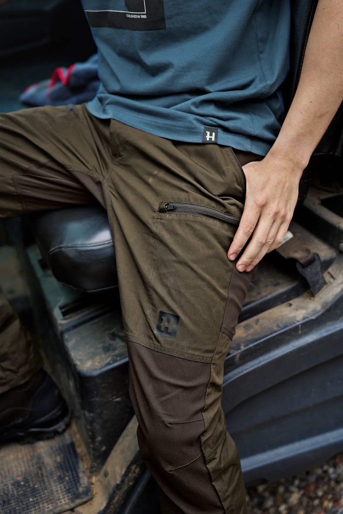 HÄRKILA Fjell Trousers Willow Green/Shdown Brown